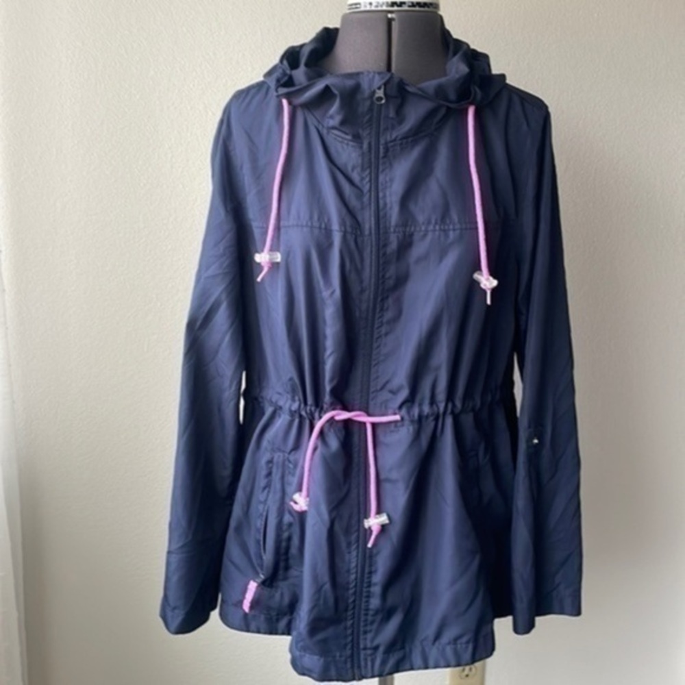 Weather tamer jacket size medium women’s navy blue lilac